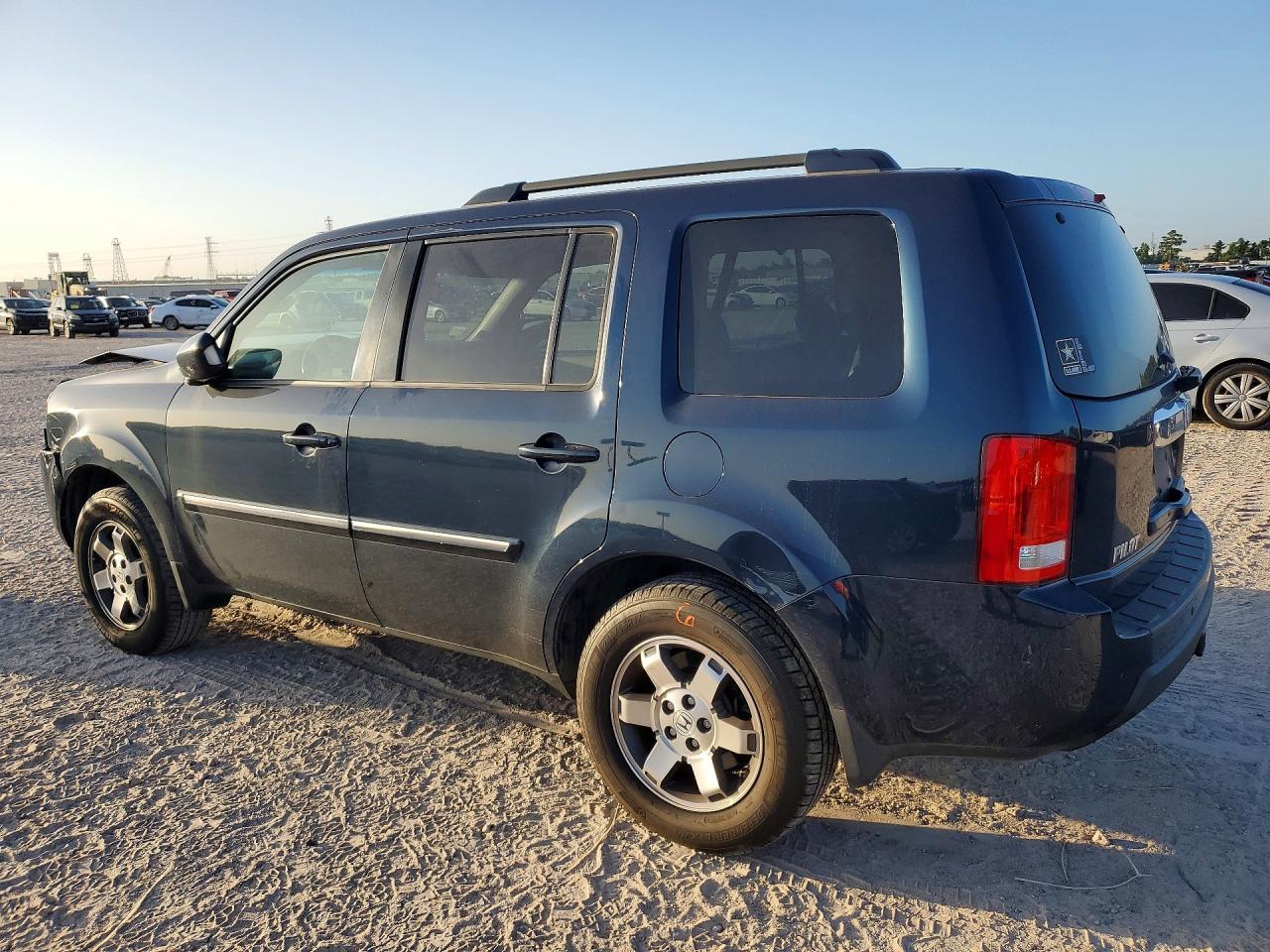 2010 Honda Pilot Touring - Фото 2
