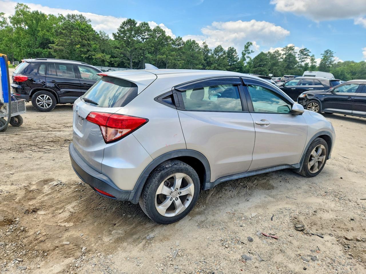 2016 Honda Hr-V Lx - Image 3