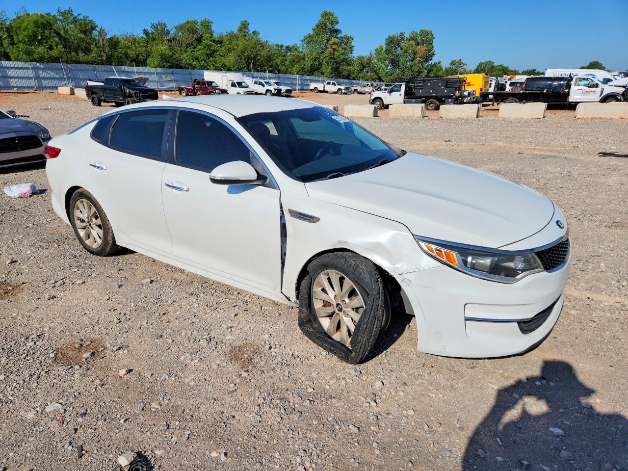 2016 Kia Optima Lx - Image 4