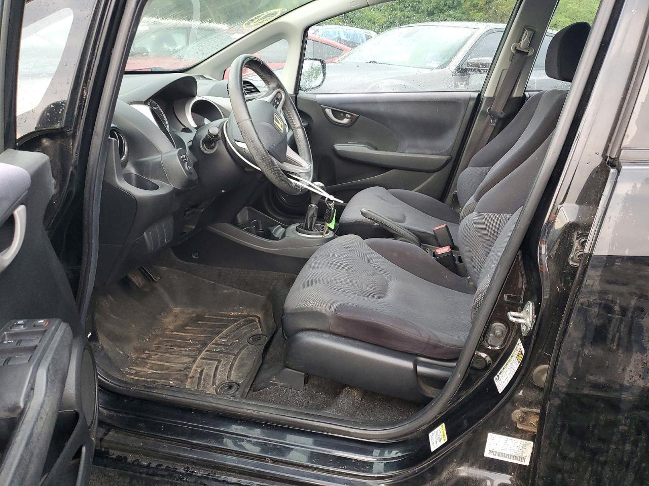 2010 Honda Fit Sport - Фото 7