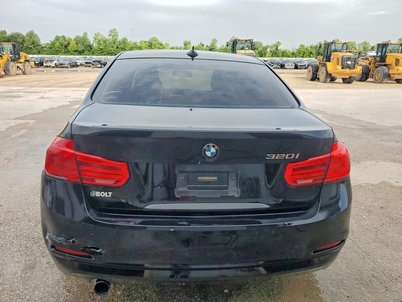 2017 BMW 320 I - Фото 6