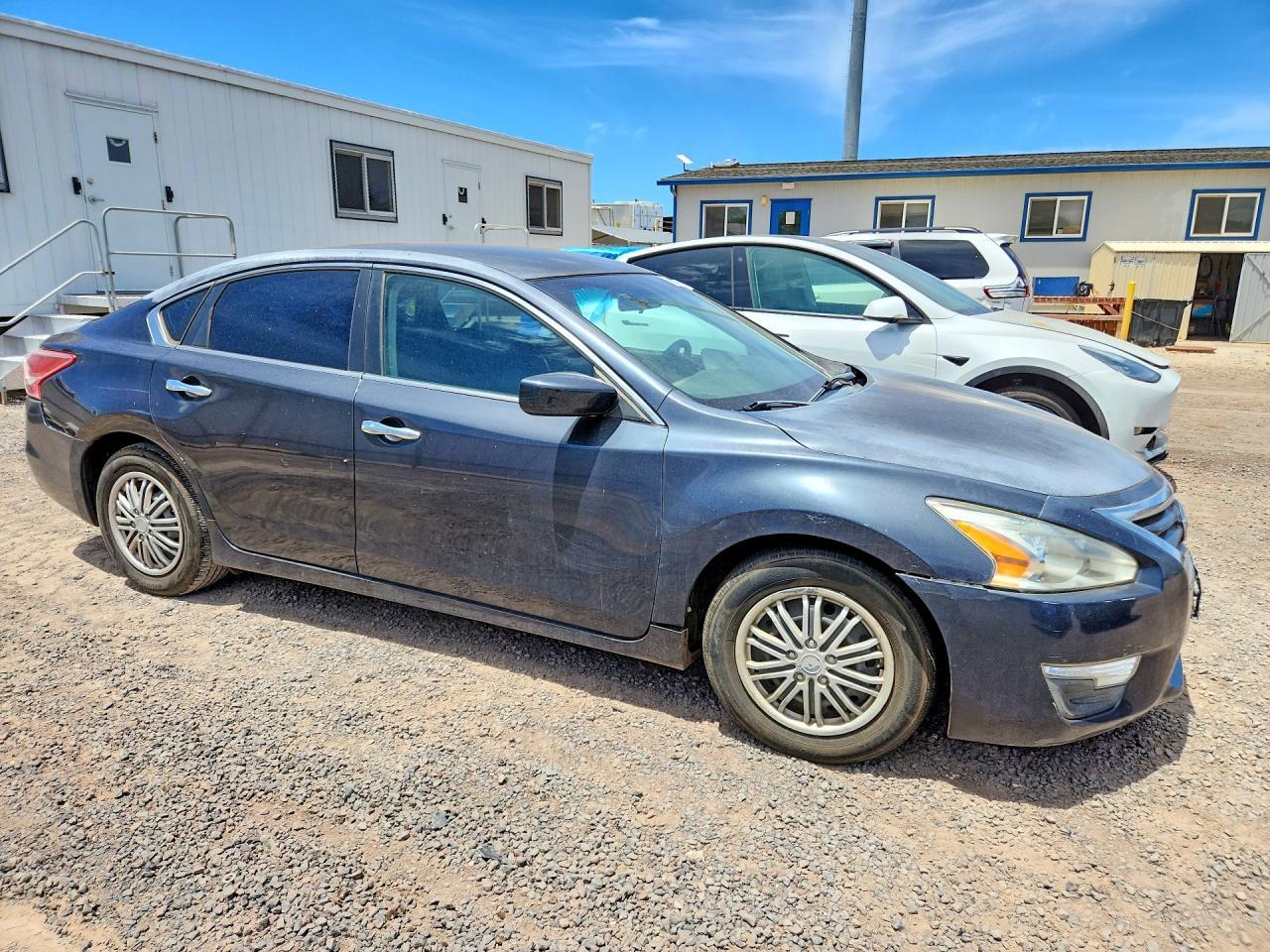 2013 Nissan Altima 2.5 - Image 4
