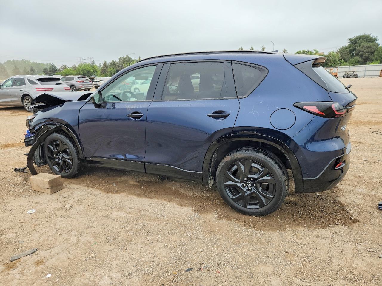 2026 Mazda Cx-5 Premium - Image 2