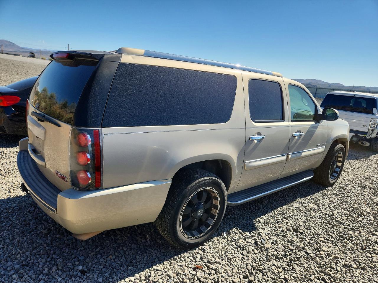 2007 GMC Yukon Xl Denali - Фото 3