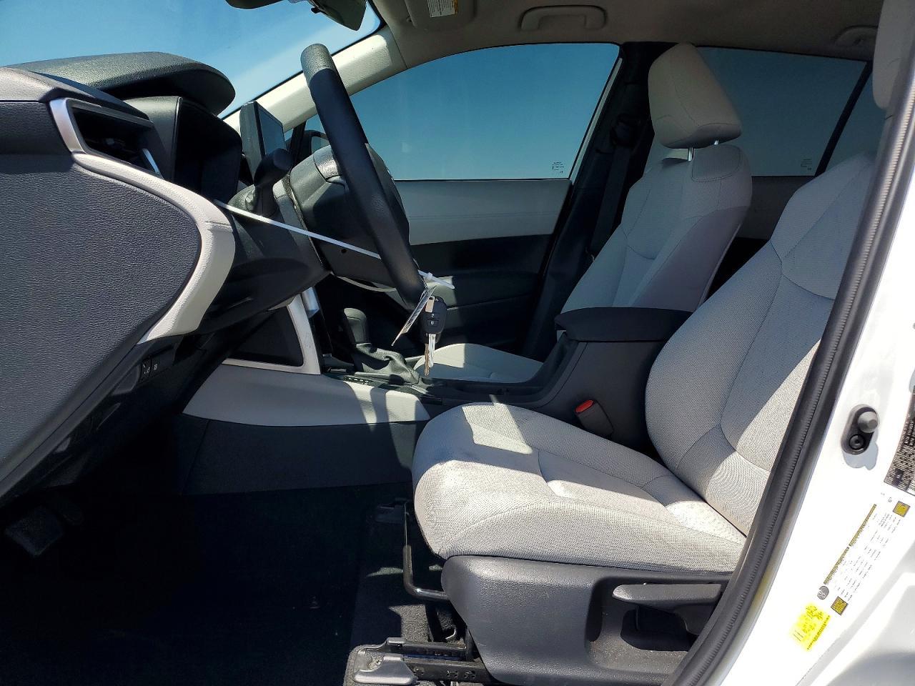2024 Toyota Corolla Cross L - Фото 7