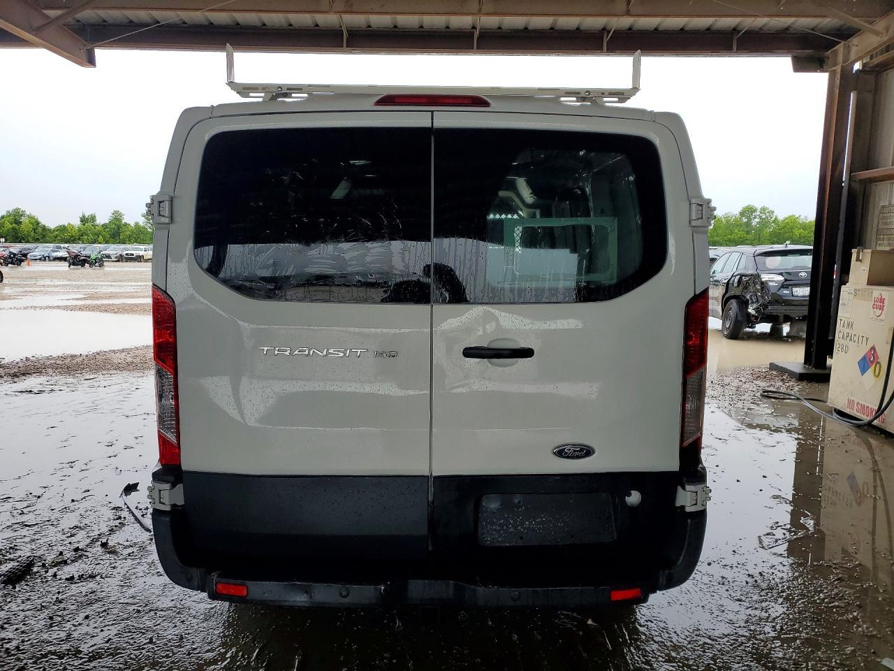 2016 Ford Transit T-150 - Фото 6