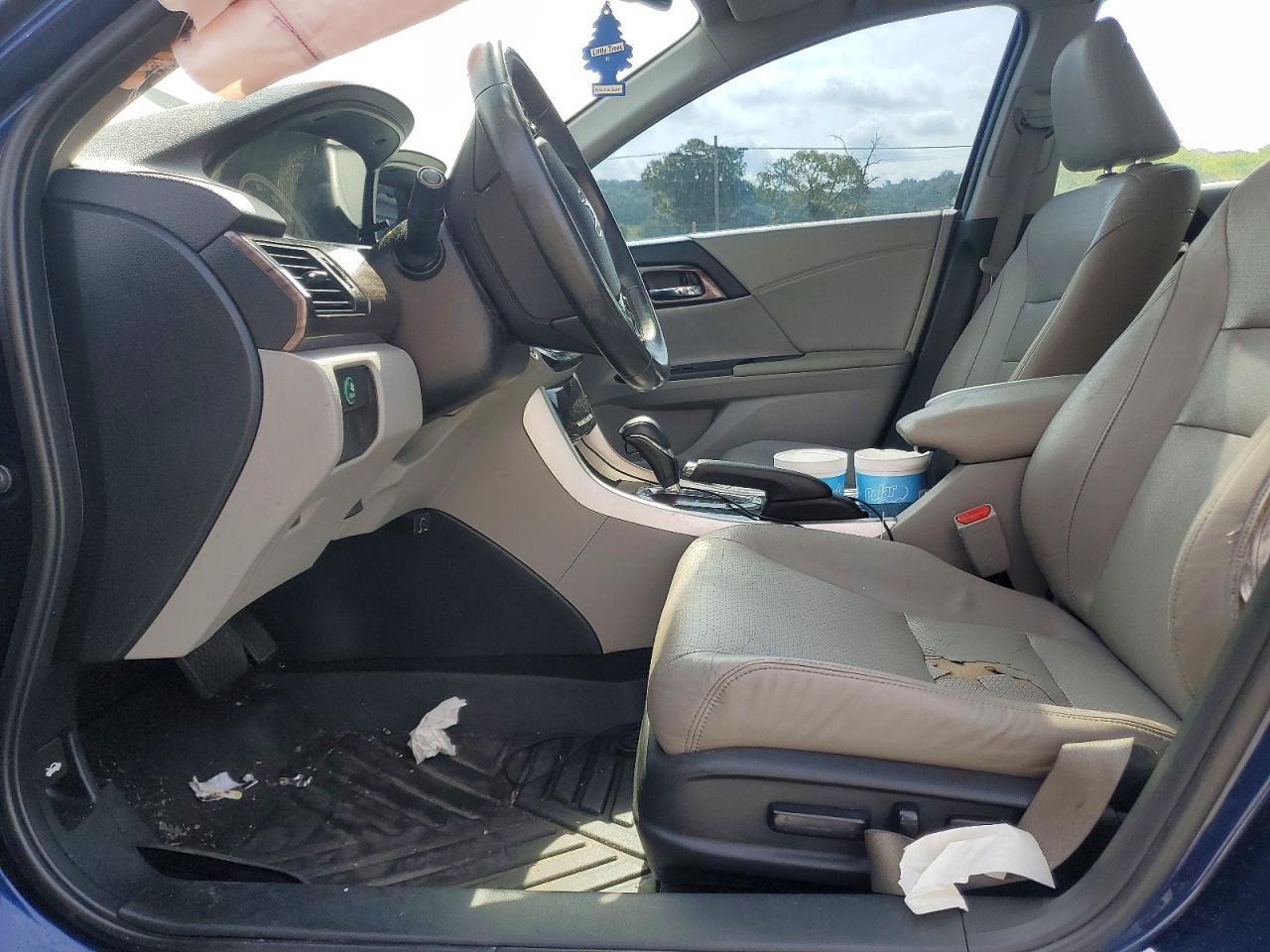 2017 Honda Accord - Image 7