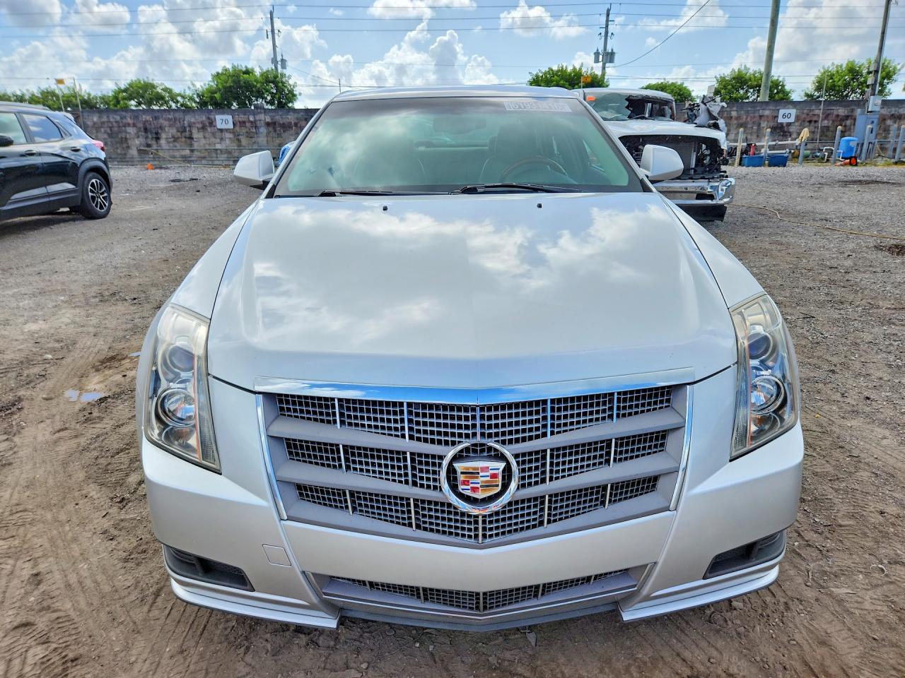 2011 Cadillac Cts Luxury Collection - Image 5