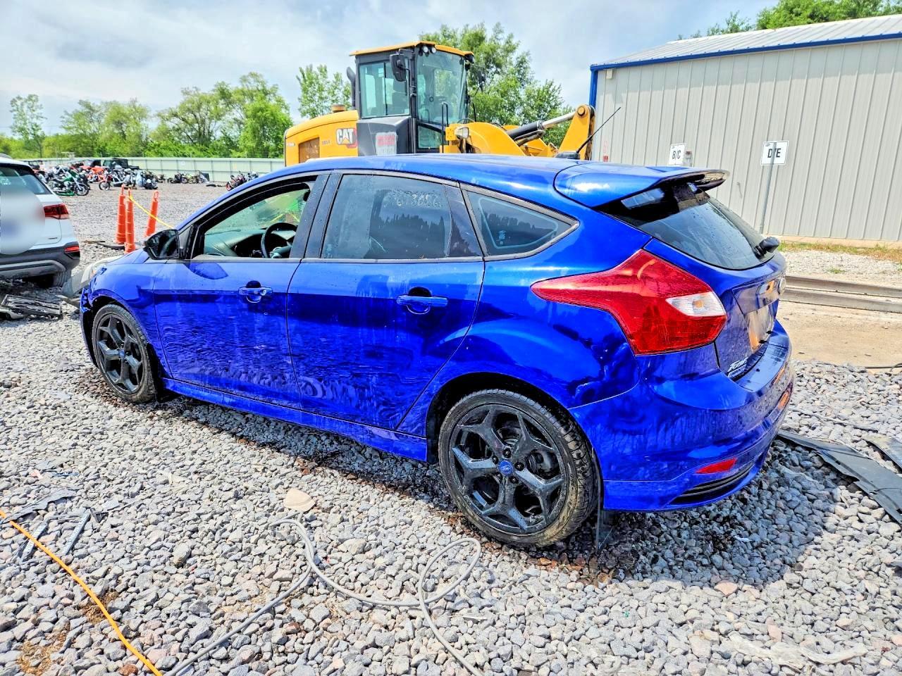2014 Ford Focus St - Image 2