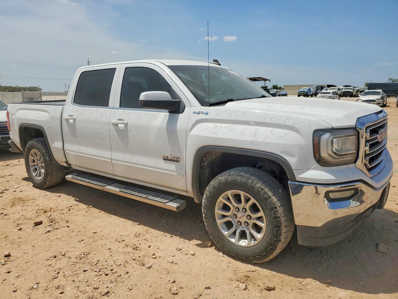 2017 GMC Sierra K1500 Sle - Image 4