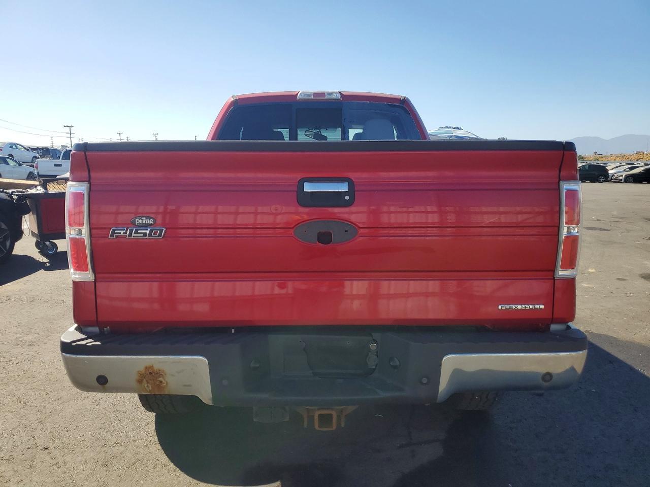 2011 Ford F150 Super Cab - Фото 6