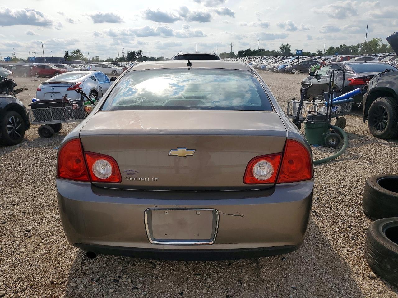 2010 Chevrolet Malibu 2Lt - Фото 6