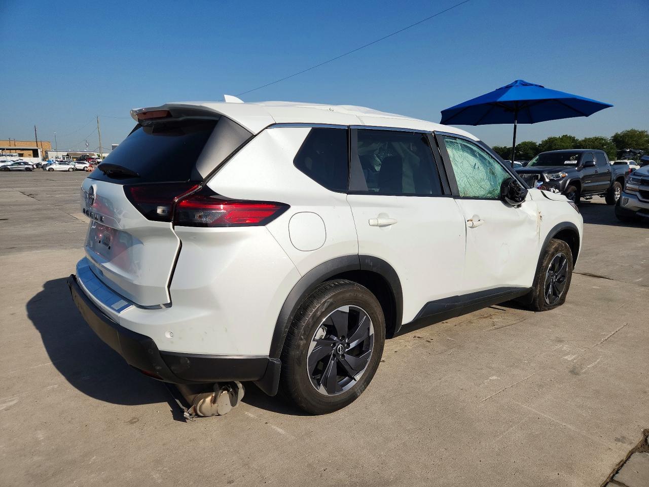 2025 Nissan Rogue Sv - Фото 3