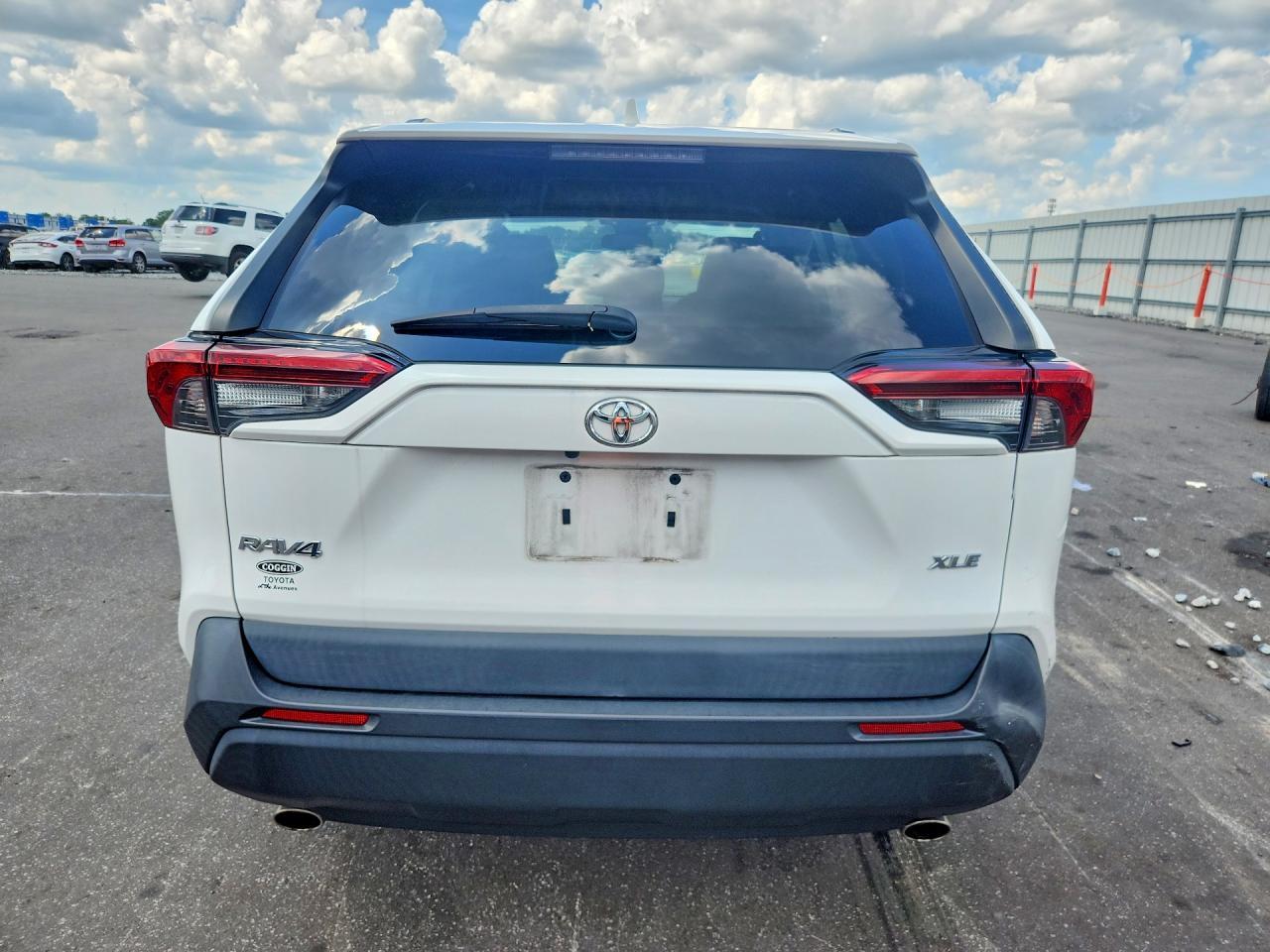 2021 Toyota Rav4 - Фото 6