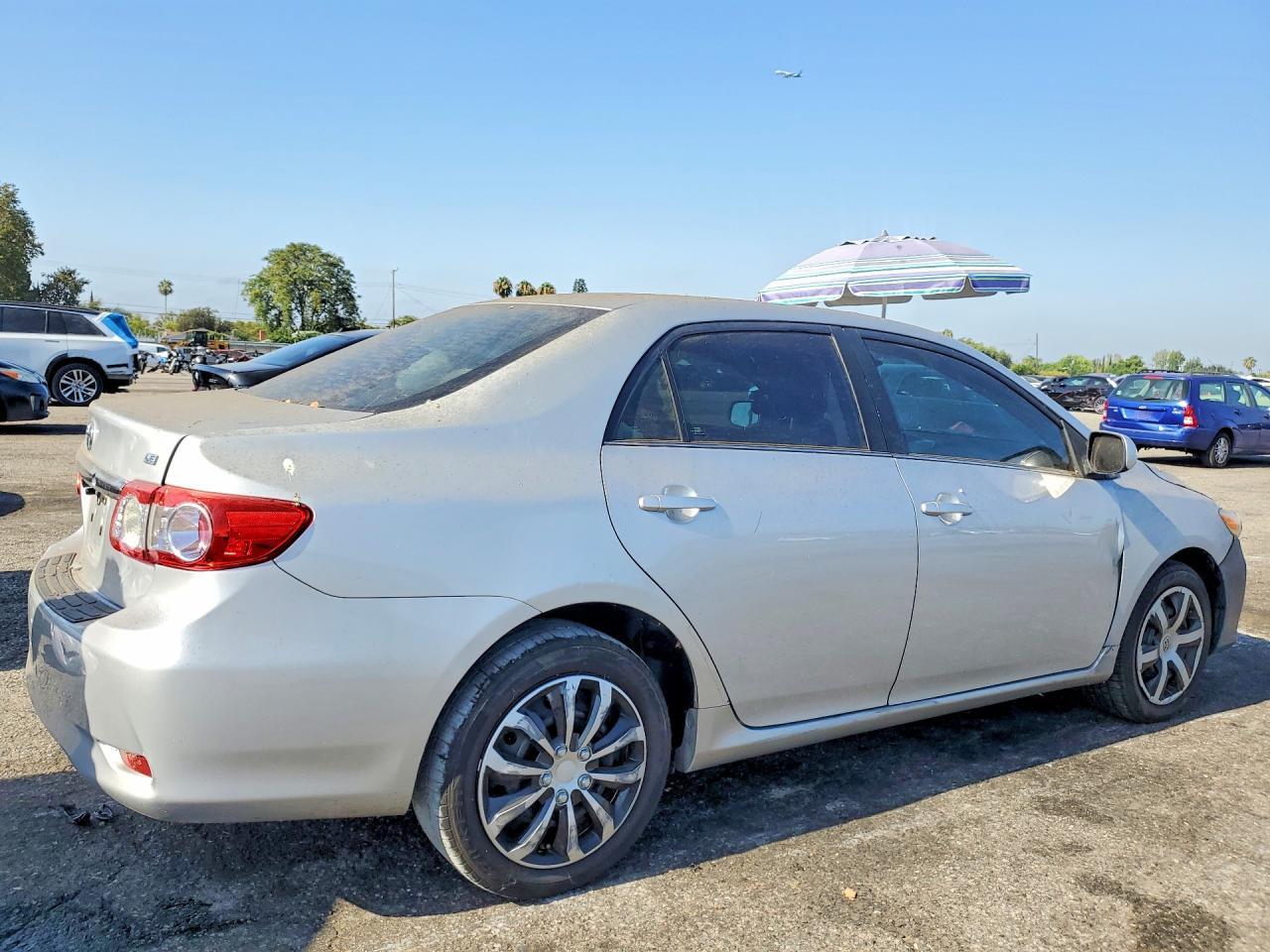 2013 Toyota Corolla - Фото 3