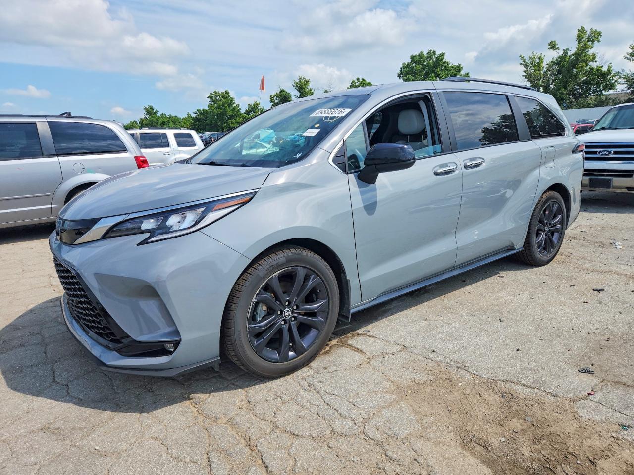 2023 Toyota Sienna Xse 7-Passenger
