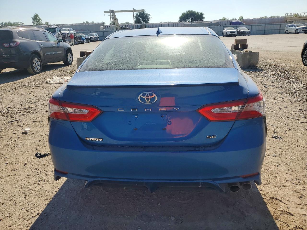 2019 Toyota Camry Se - Фото 6