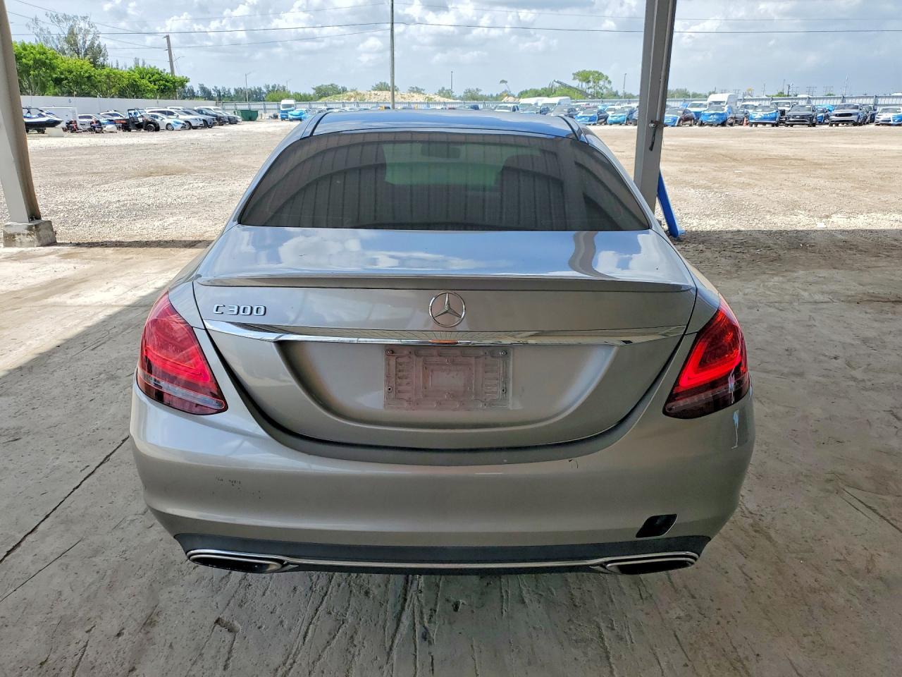 2019 Mercedes-Benz C 300 - Image 6