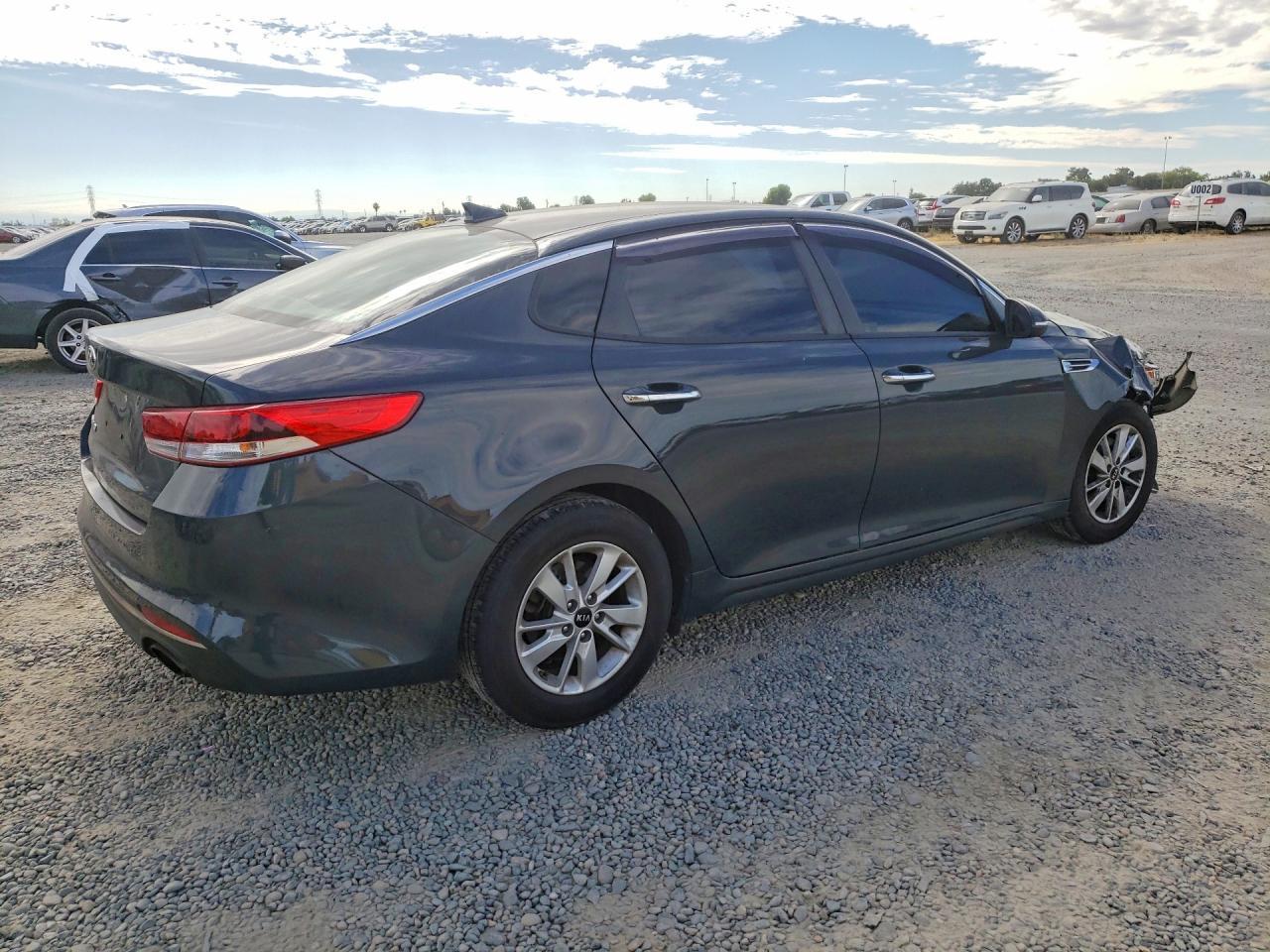 2016 Kia Optima Lx - Фото 3