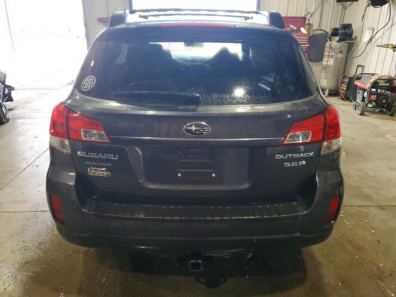 2010 Subaru Outback - Фото 6
