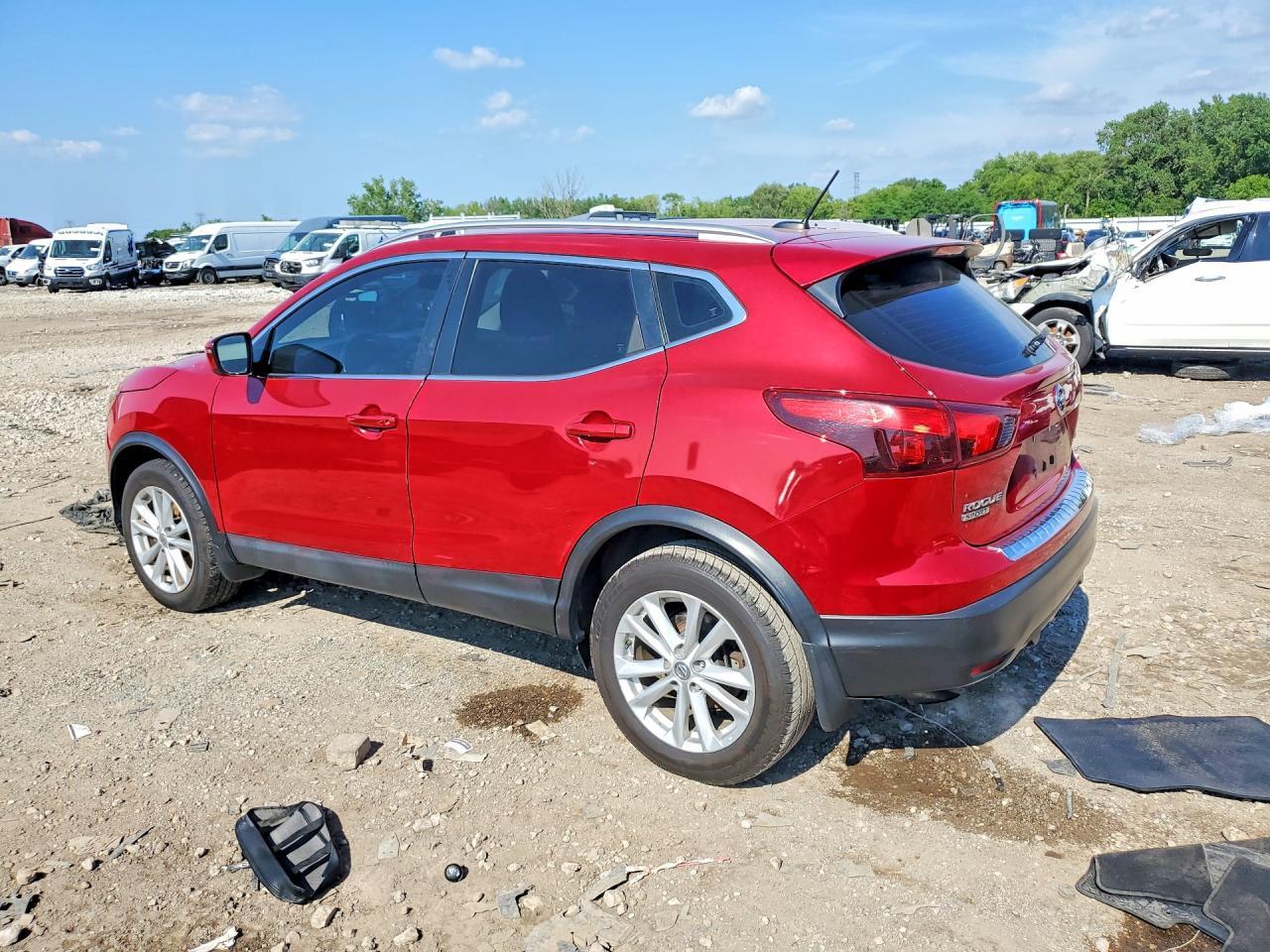 2017 Nissan Rogue Sport Sv - Фото 2