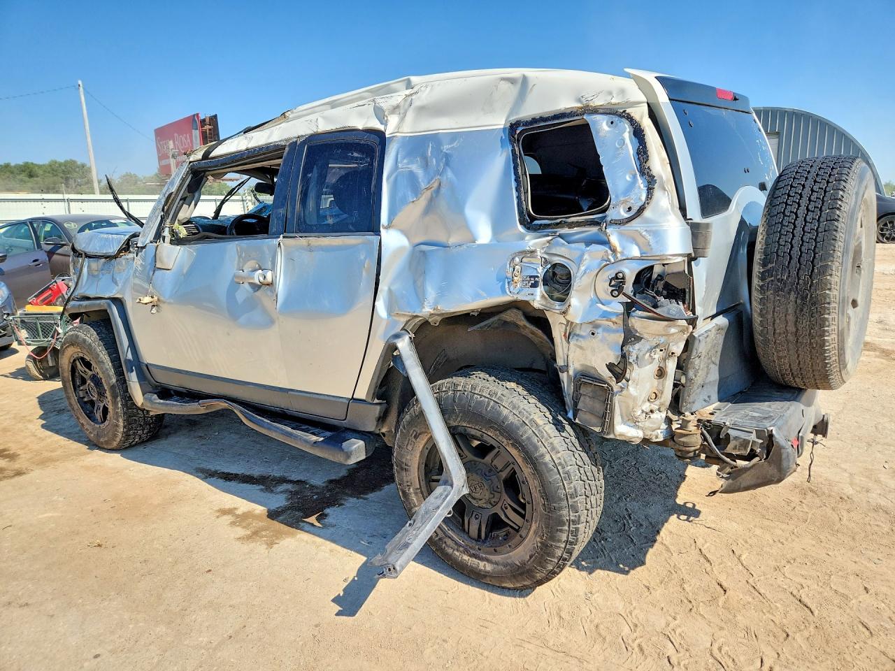 2007 Toyota Fj Cruiser Base - Image 2