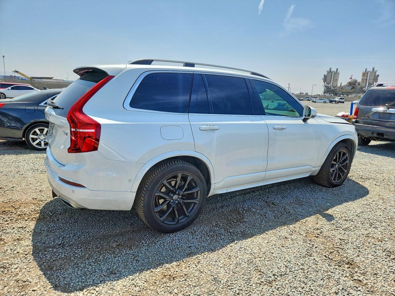 2018 Volvo Xc90 T6 - Фото 3