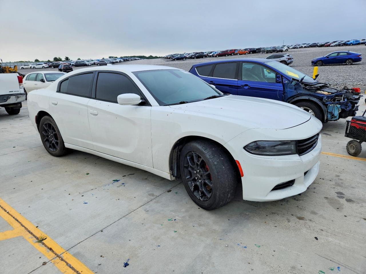 2016 Dodge Charger Sxt - Фото 4