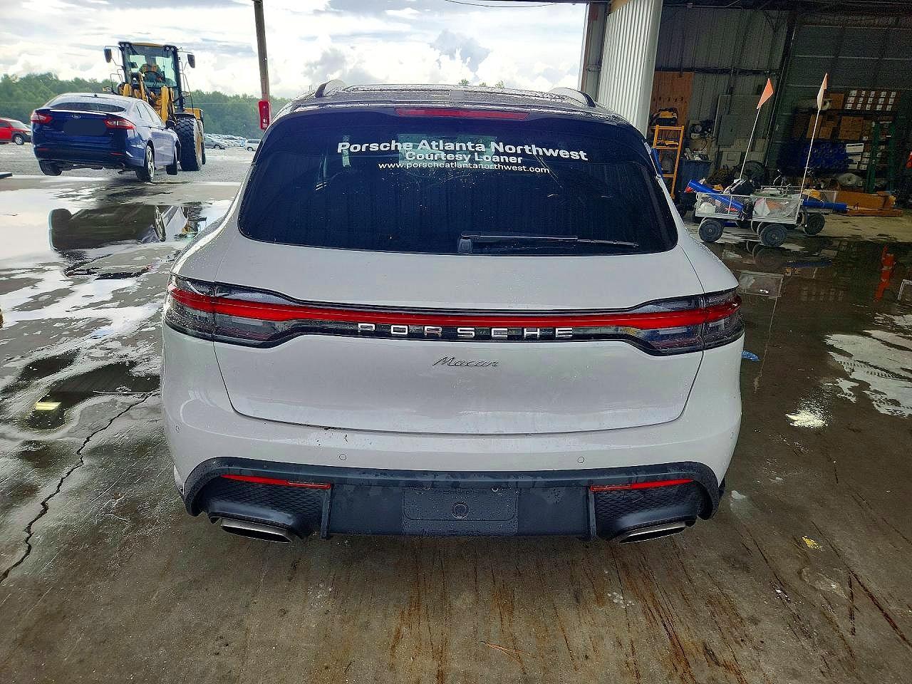 2026 Porsche Macan Base/T - Фото 6