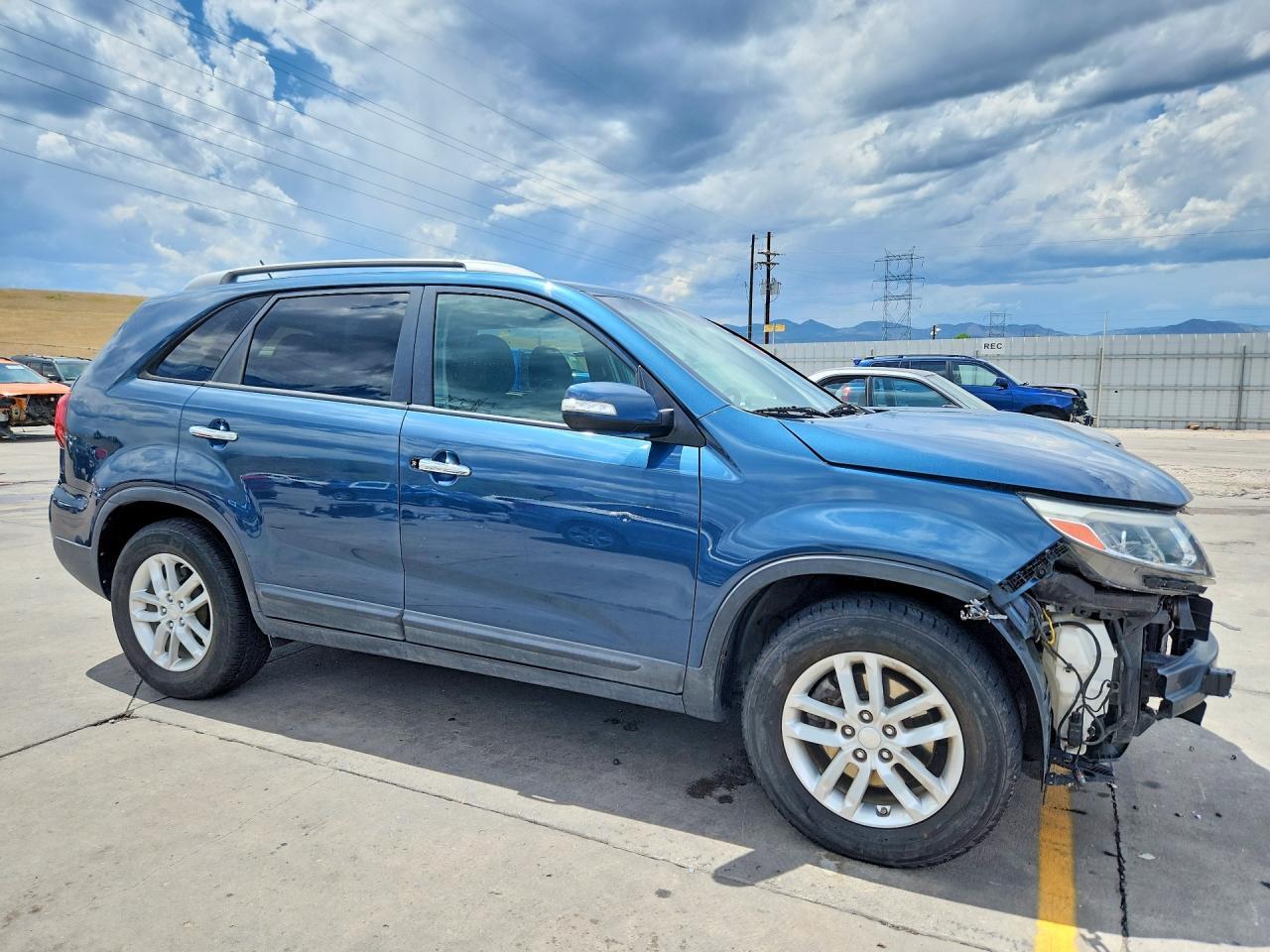 2015 Kia Sorento Lx - Image 4