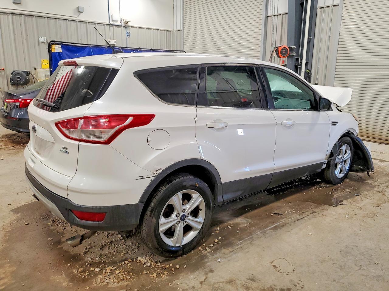 2014 Ford Escape Se - Image 3