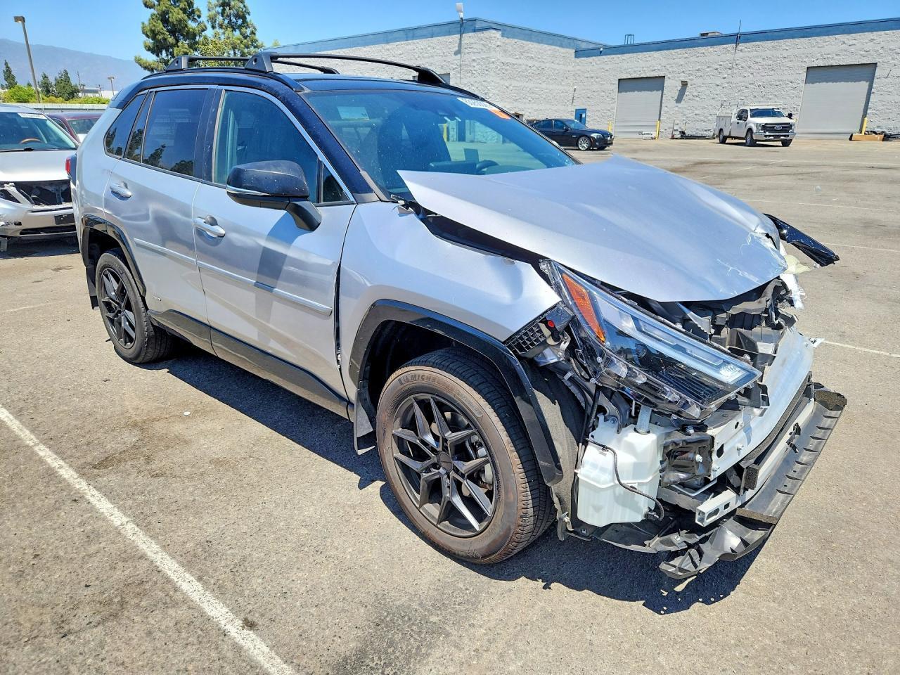 2024 Toyota Rav4 Xse - Image 4