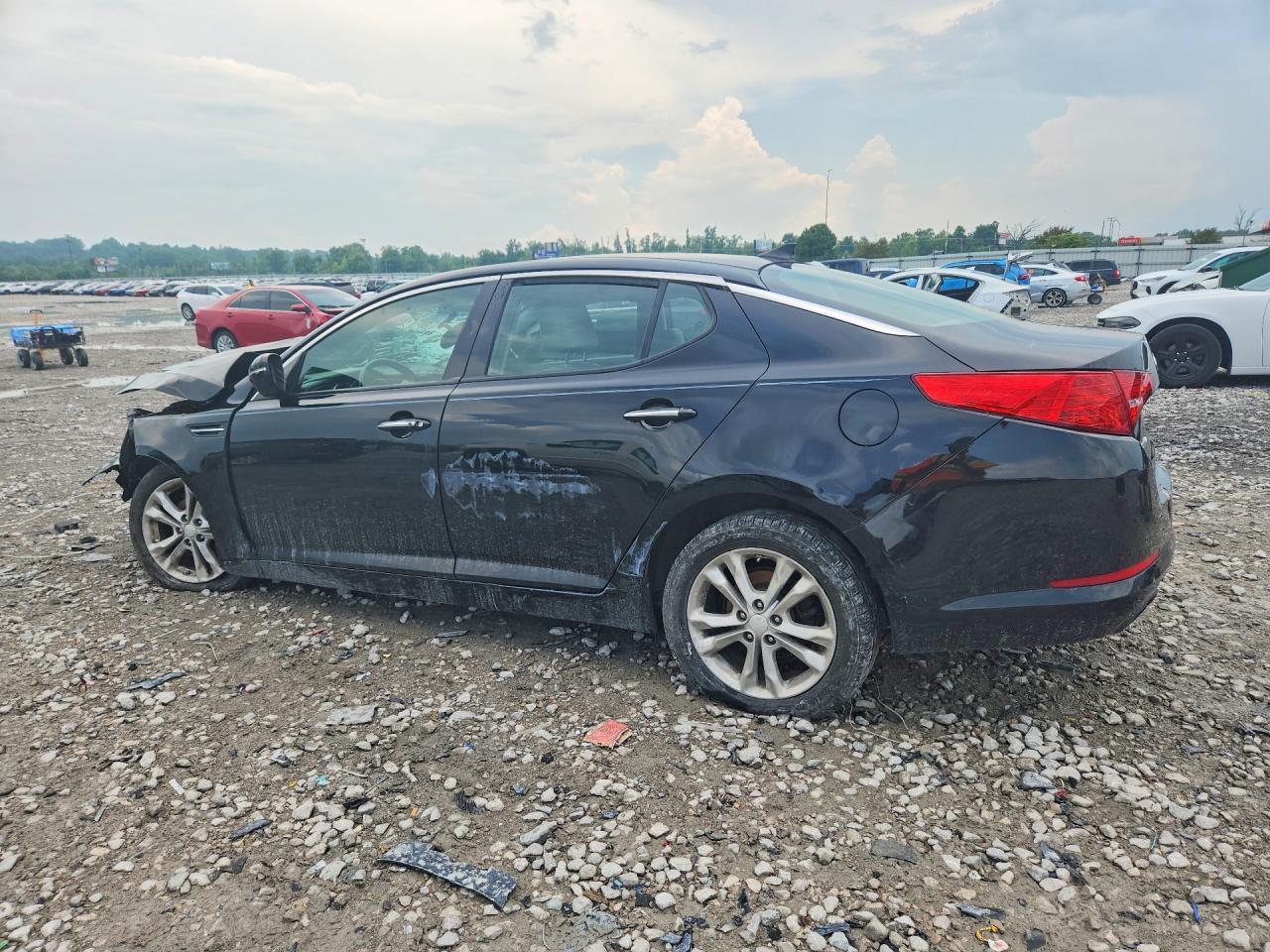 2012 Kia Optima Ex - Image 2