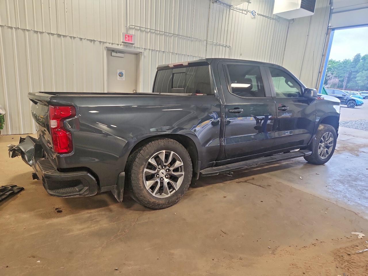 2021 Chevrolet Silverado K1500 Rst - Фото 3
