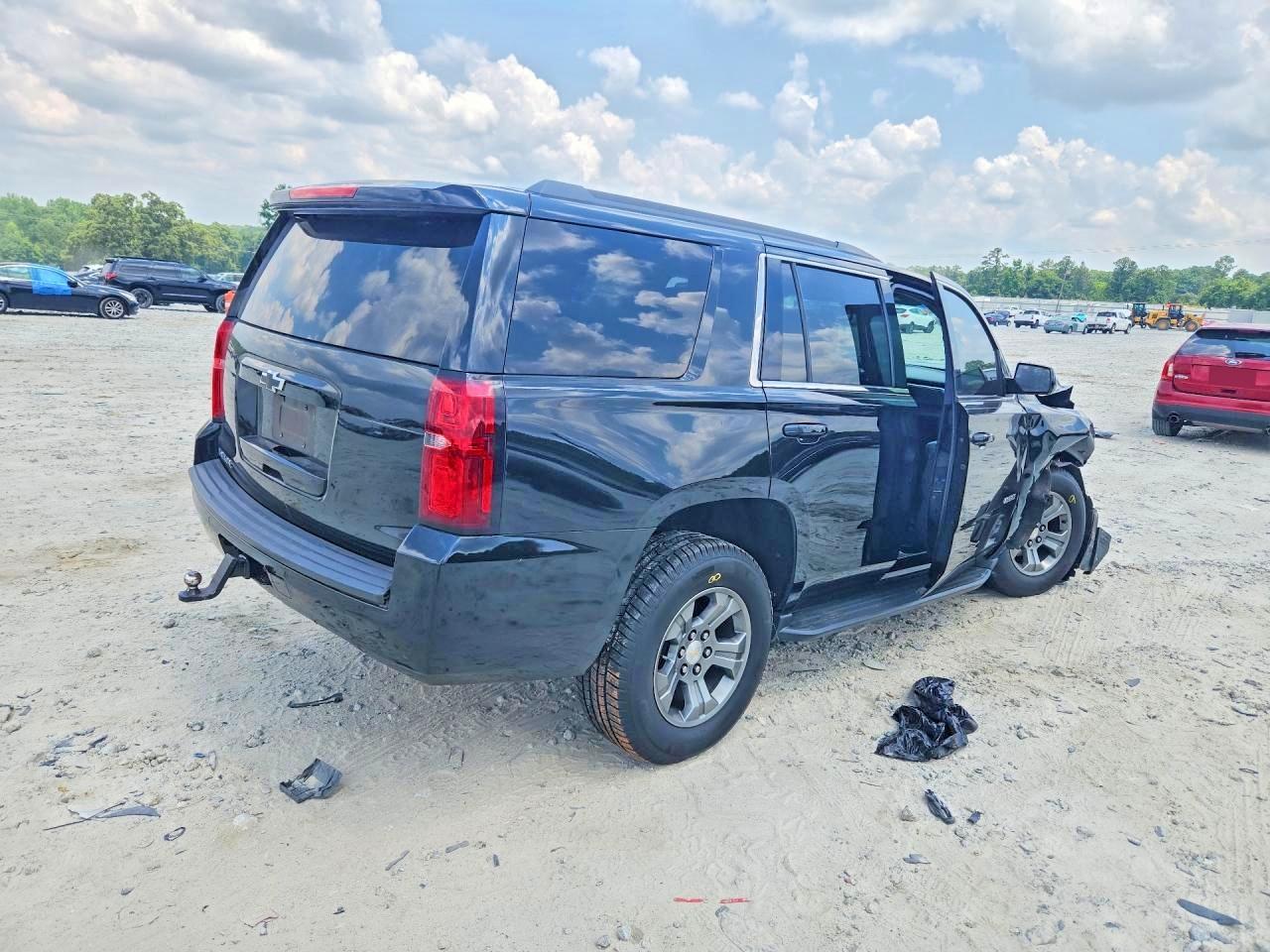 2019 Chevrolet Tahoe C1500 Ls - Image 3