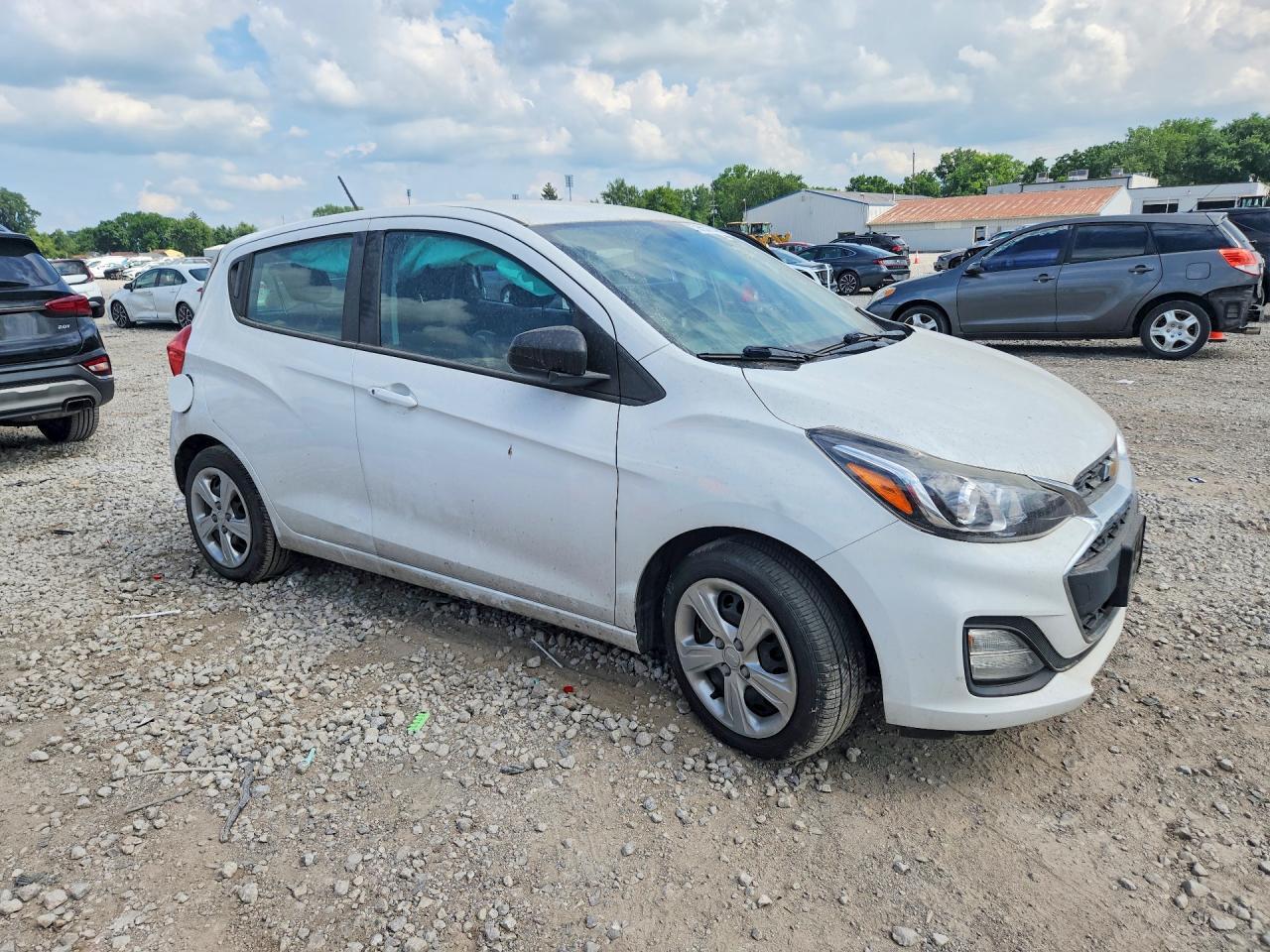 2020 Chevrolet Spark Ls - Фото 4