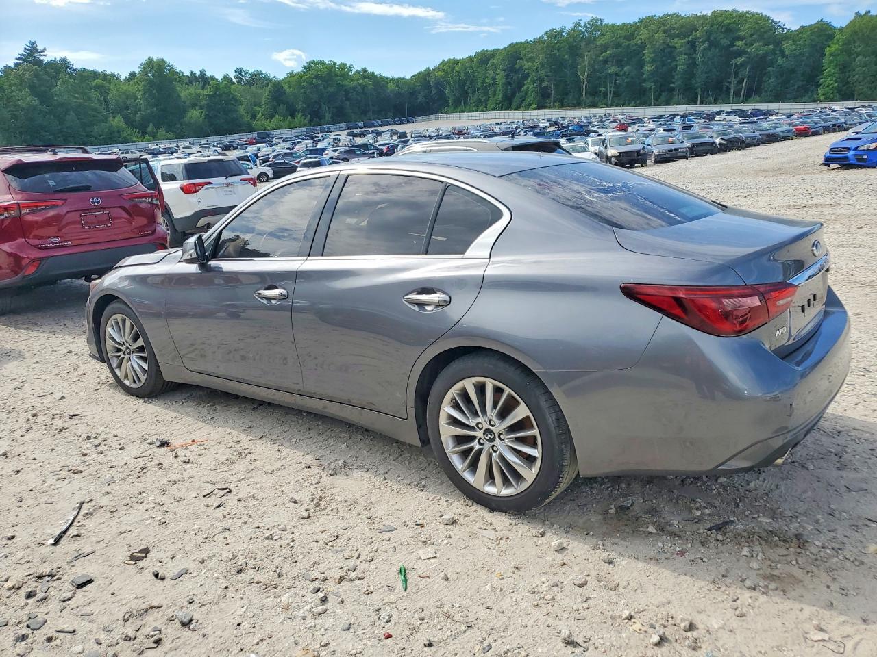 2019 Infiniti Q50 3.0T Luxe - Фото 2