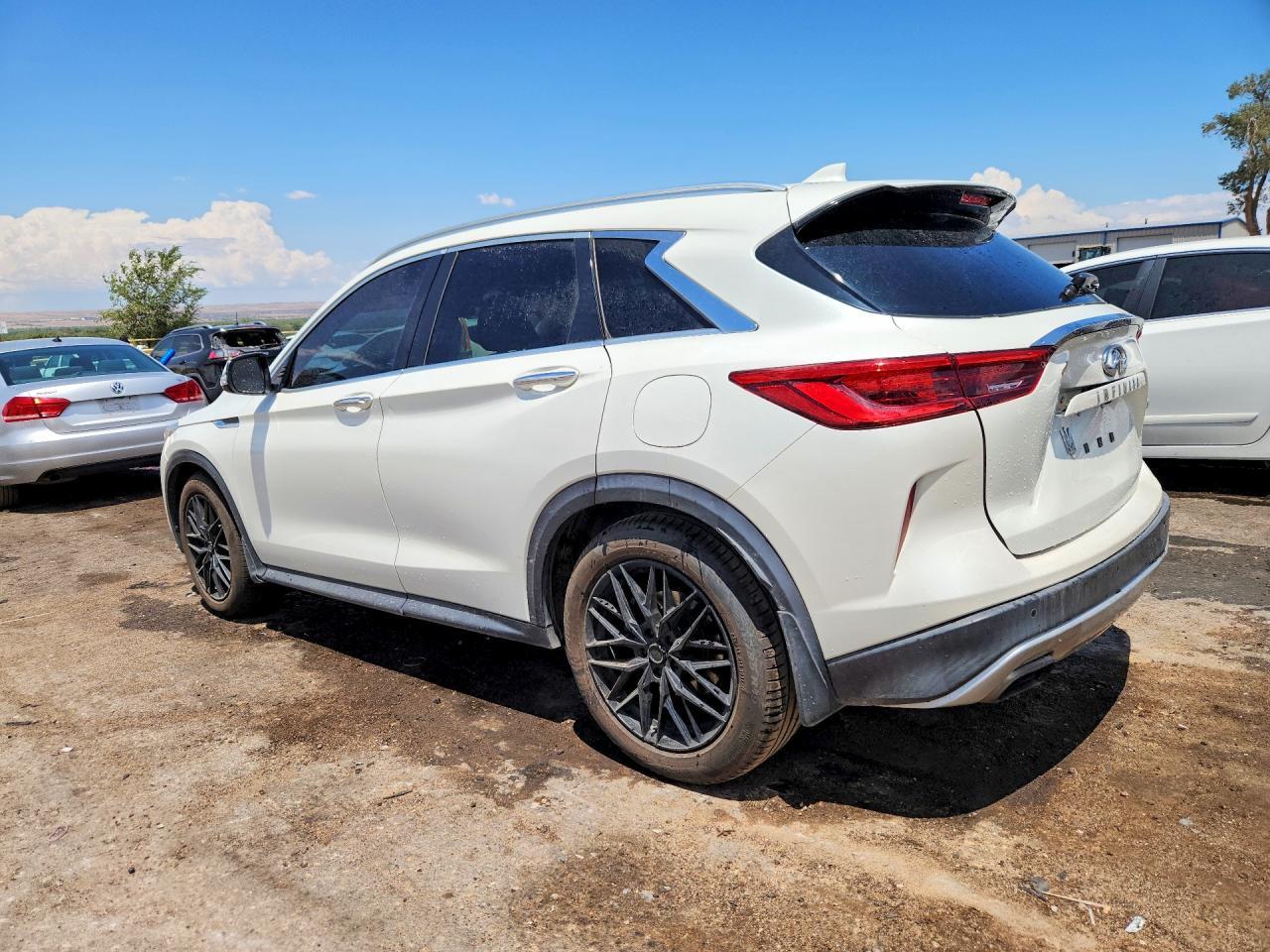 2020 Infiniti Qx50 Luxe - Image 2