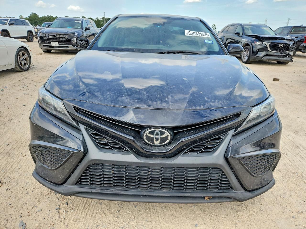 2021 Toyota Camry Se - Фото 5