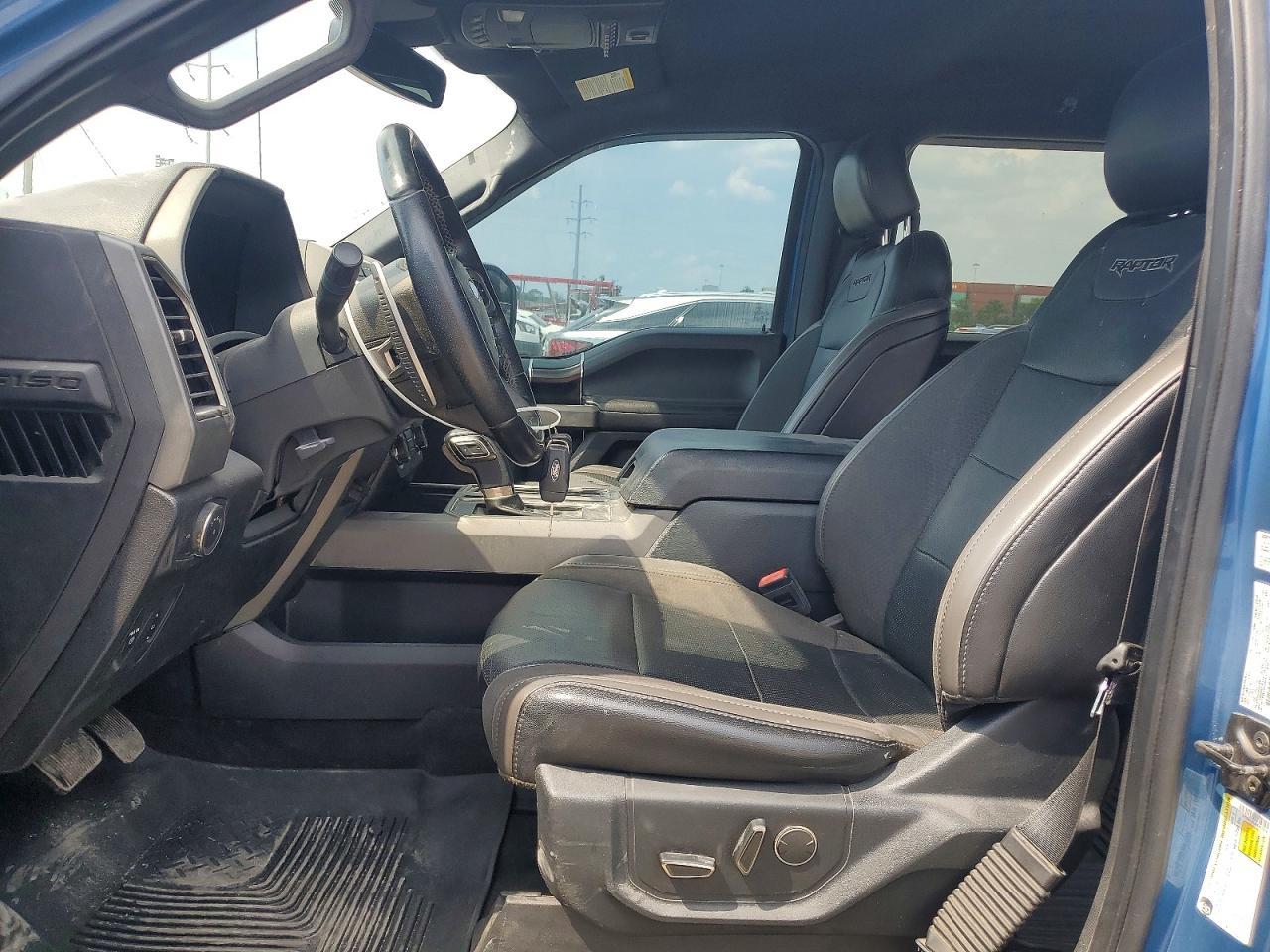 2019 Ford F150 Raptor - Фото 7