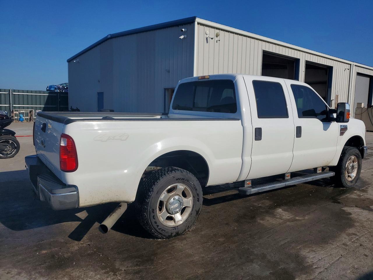 2010 Ford F250 Super Duty - Фото 3