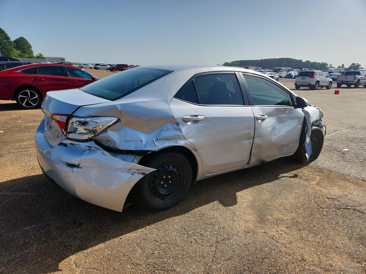 2015 Toyota Corolla Le - Image 3