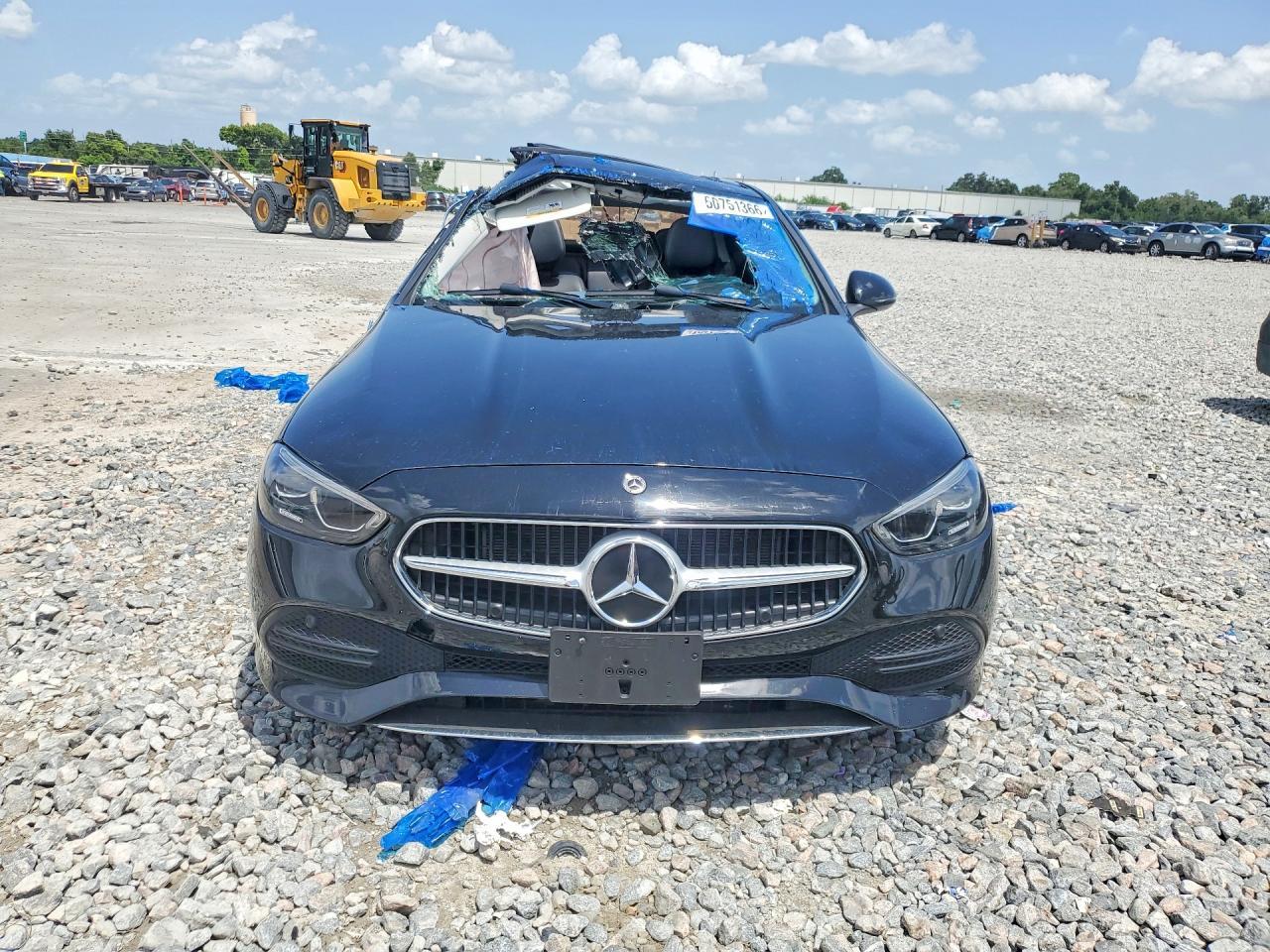 2025 Mercedes-Benz C 300 - Фото 5
