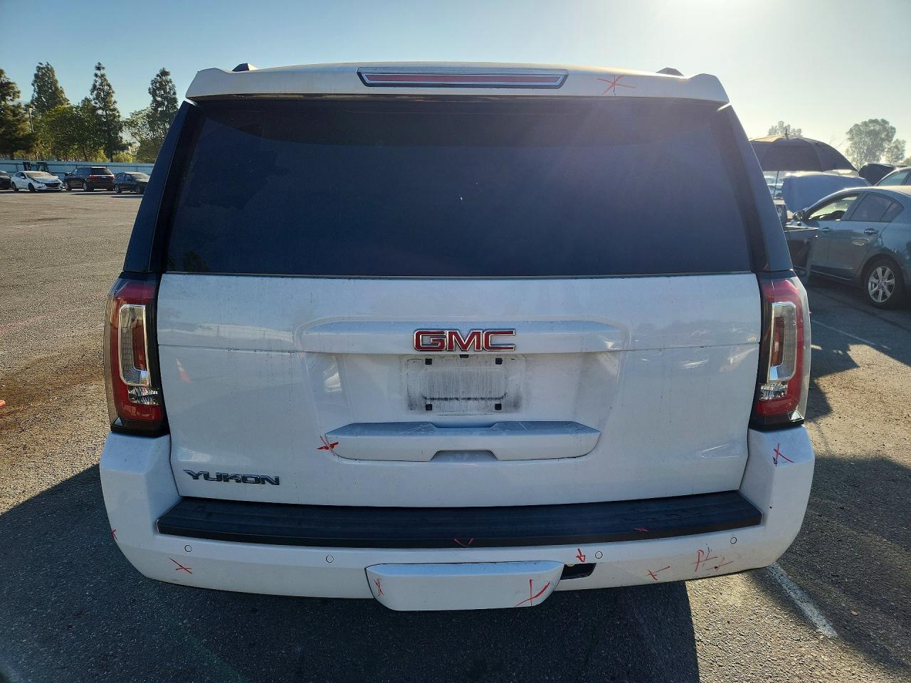 2018 GMC Yukon Sle - Фото 6