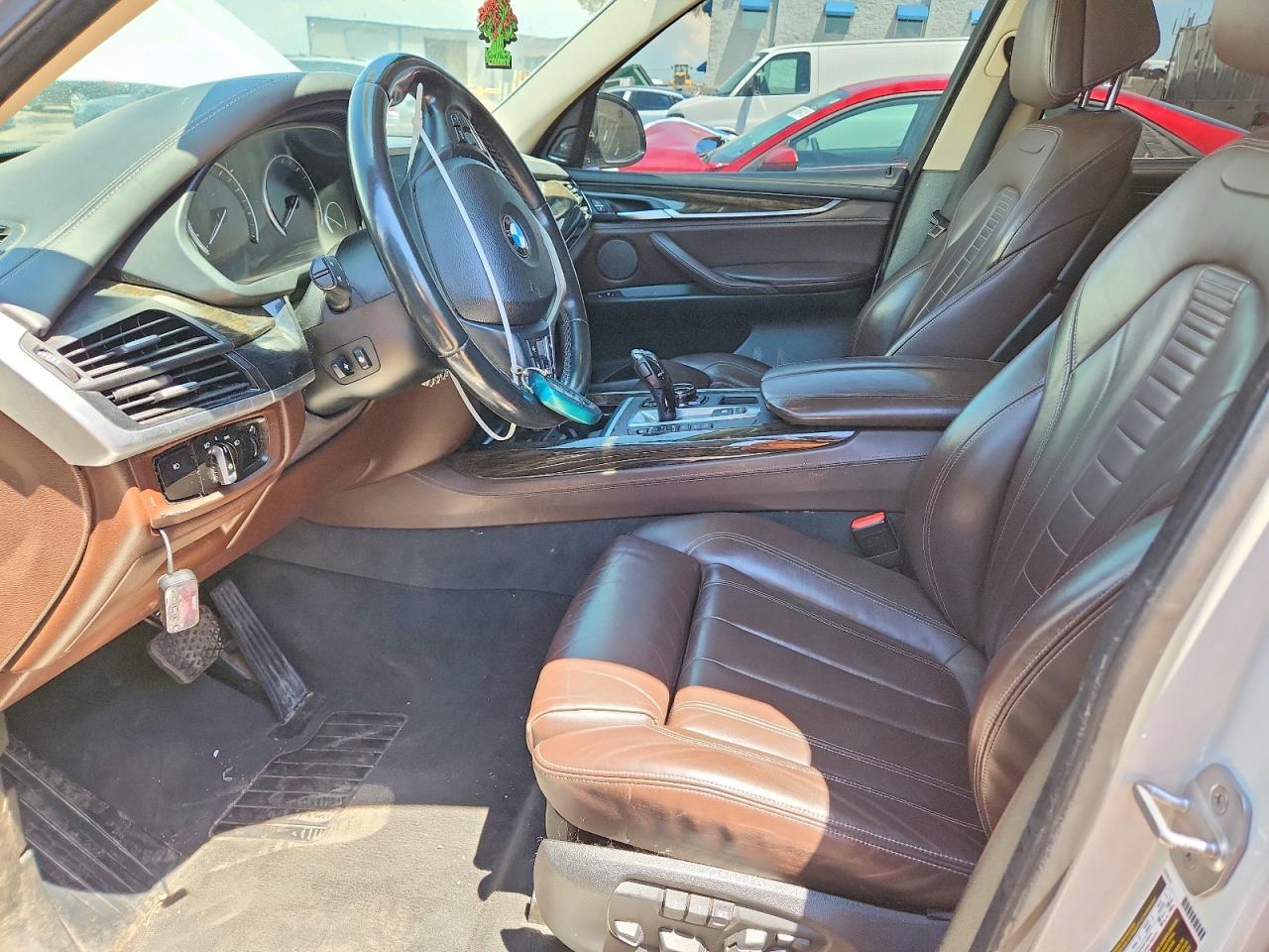 2016 BMW X5 xDrive50I - Фото 7