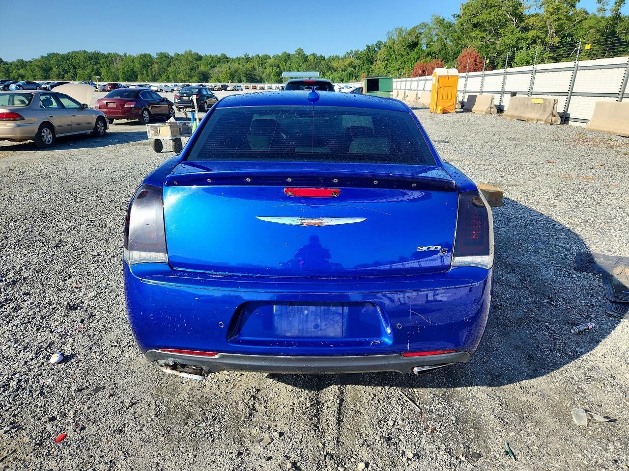 2018 Chrysler 300 S - Фото 6