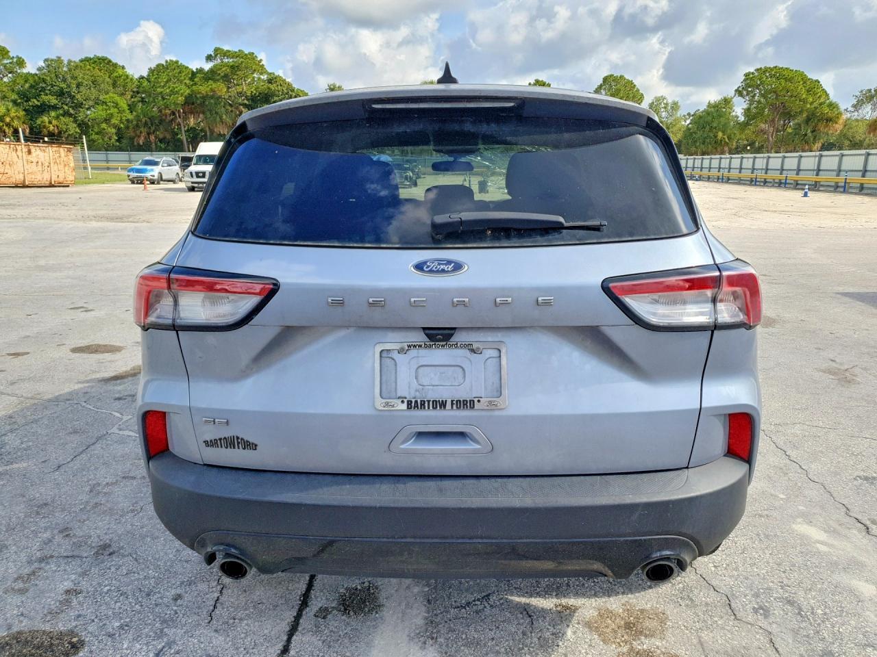 2022 Ford Escape Se - Фото 6