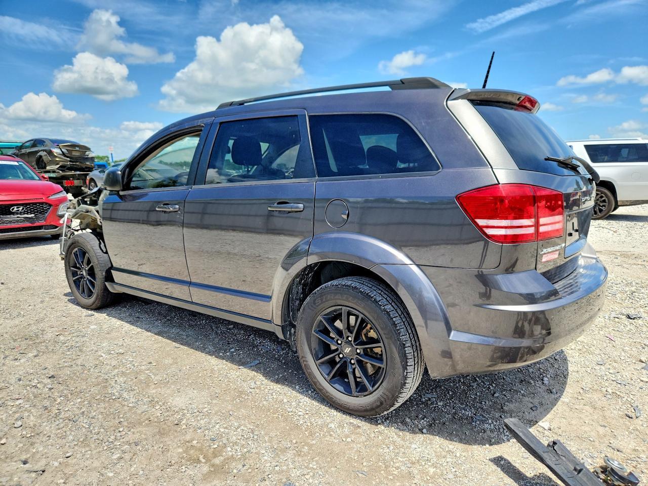 2020 Dodge Journey Se - Image 2