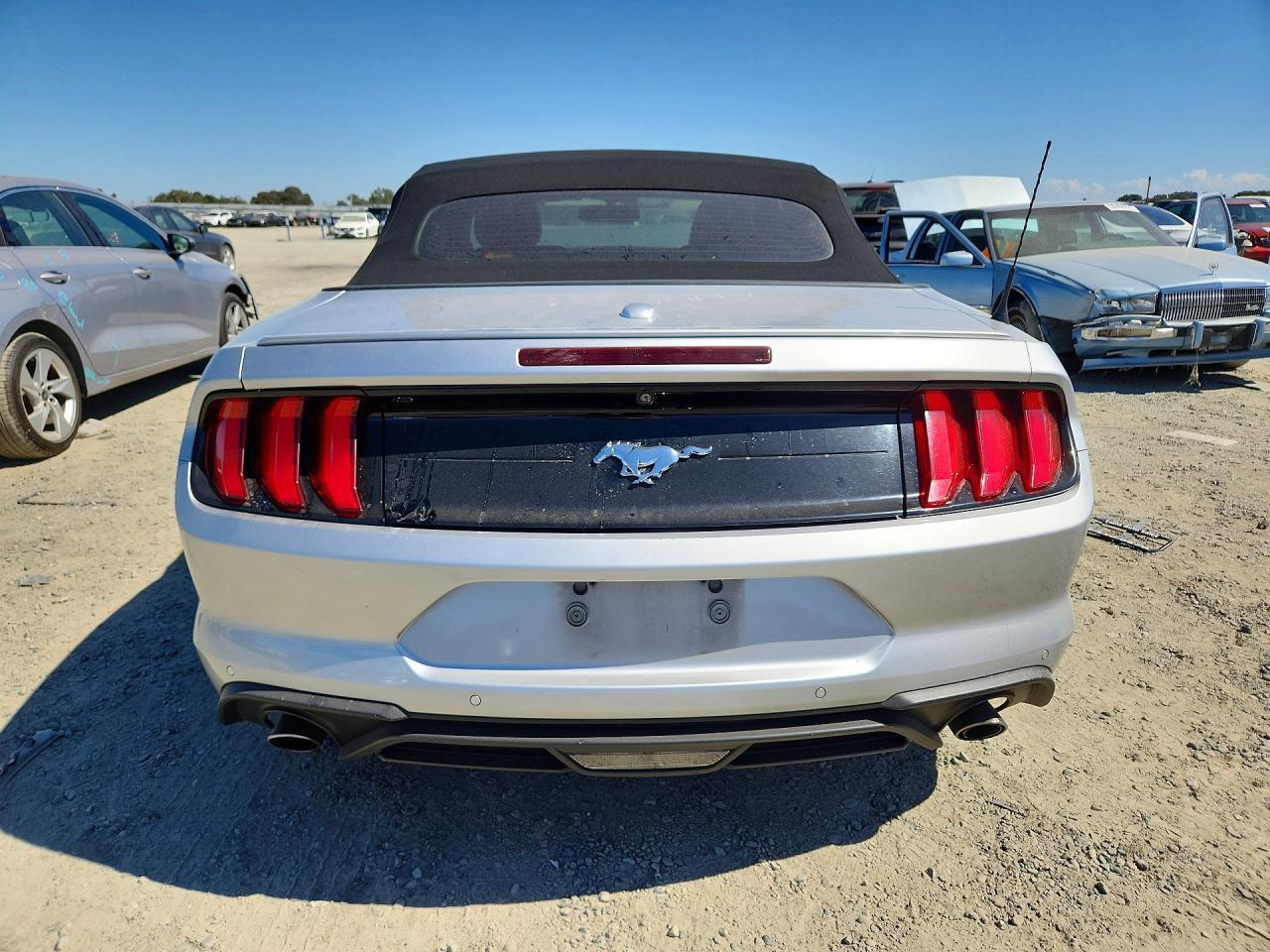 2019 Ford Mustang - Image 6