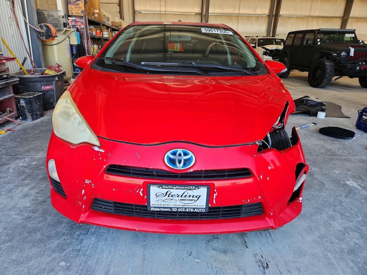 2012 Toyota Prius C Two - Фото 5